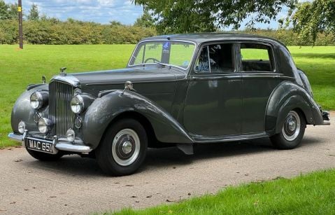 A picture of a classic Bentley