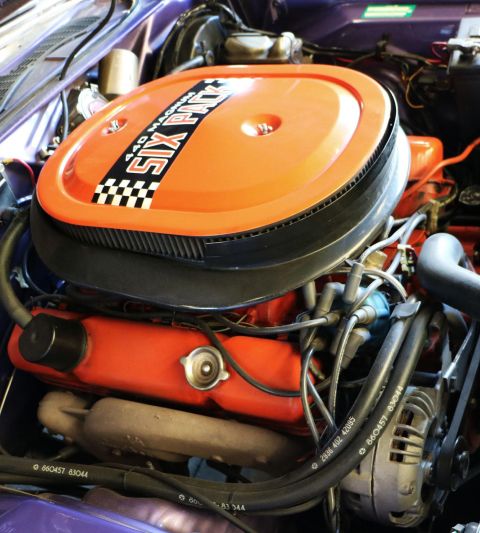 A detail image from a classic {{$manufacturer}}