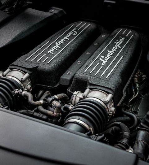 A detail image from a classic {{$manufacturer}}