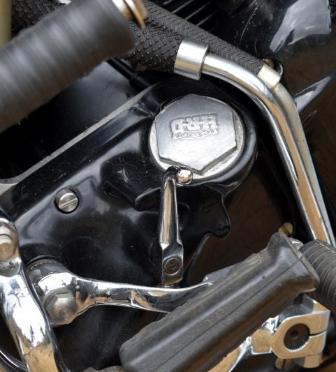 A detail image from a classic {{$manufacturer}}