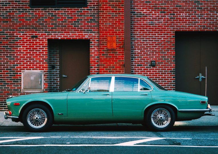 carandclassic, motoring, automotive, car, cars, retro car, executive car, modern classic executive, jaguar, ford, bmw, mercedes, carandclassic, carandclassic.co.uk
