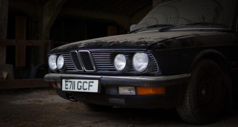 BMW, BMW E28, 520, 525e, 528i, M535i, M5, classic BMW, Barn find, black 520i