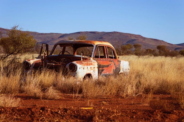 Classic Car, retro car, forgotten cars, Audi, Ford, Sunbeam, Renault, Isuzu