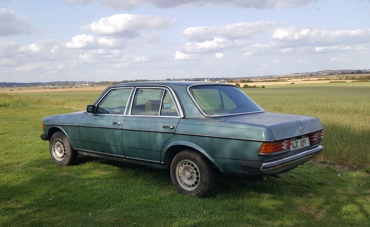 Mercedes-Benz W123 – Project Profile | Car & Classic Magazine