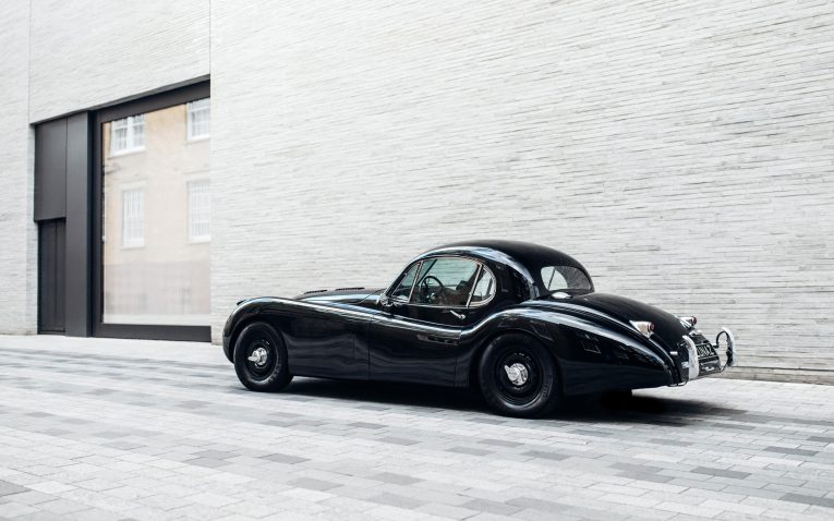 lunaz, lunaz design, electric car, electric classic car, motoring, automotive, classic car, retro car, Rolls Royce, Jaguar, XK120, Phantom, EV, retro car, classic car, carandclassic, carandclassic.co.uk