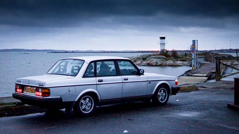 Volvo, Volvo 240, 240, louvres, classic car, retro car, motoring, automotive, road trip, motoring, carandclassic, carandclassic.co.uk