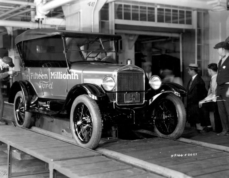 Ford, Henry Ford, Ford Model T, Adolf Hitler, classic car production, car assembly line, car mass production, classic ford, retro for, motoring, automotive, carandclassic, carandclassic.co.uk,