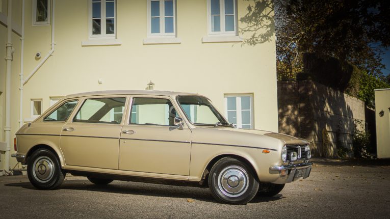 Austin, Austin Maxi, Maxi, Landcrab, British Leyland, British Motor Company, classic car, retro car, motoring, automotive, classified of the week, Austin maxi for sale, survivor car, motoring, automotive, carandclassic, carandclassic.co.uk