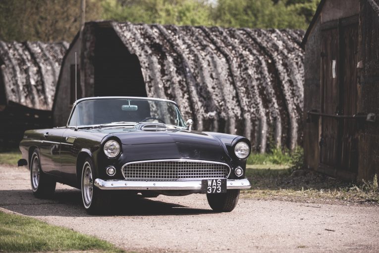 Ford, Ford Thunderbird, Thunderbird, Corvette, Chevrolet Corvette, Edelbrok, Offenhauser, hot rod, custom car, V8, muscle car, motoring, automotive, classic Ford, Retro Ford, car and classic, carandclassic.co.uk, car, cars