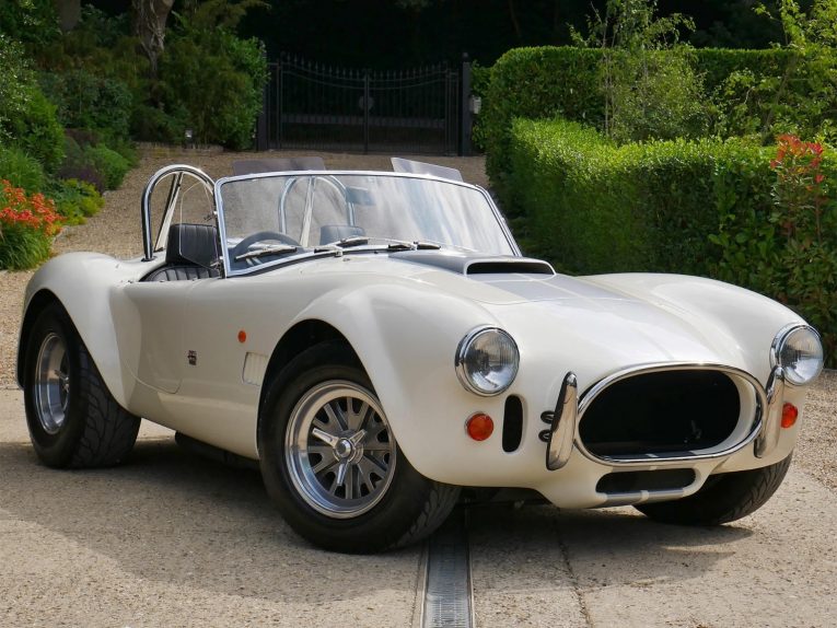 AC, AC Cobra, Cobra, Cobra V8, Cobra Superblower, Superblower, suprcharged, classic car, retro car, AC Cars, motoring, automotive, car and classic, carandclassic.co.uk,