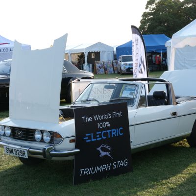 Bicester, Bicester Heritage, drive-in, drive -in movie, classic car show, car show, classic car event, motoring, automotive, carandclassic.co.uk, car and classic, Ford, Vauxhall, Porsche, Subaru, Bristol, motorsport, retro car, classic car
