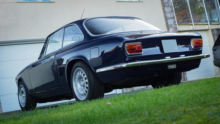 Junior, GT Junior, Alfa, Alfa Romeo, Alfa Romeo GT Junior, GTV, motoring, automotive, Italian car, classic car, retro car, car and classic car and classic auctions, carandclassic.co.uk,