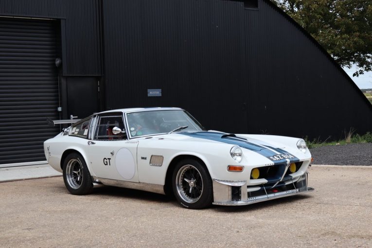 Frua, AC Frua, Cobra, AC Cobra, V8, Ford V8, muscle car, race car, classic race car, motorsport, motoring, automotive, classic car, retro car, car and classic, carandclassic.co.uk