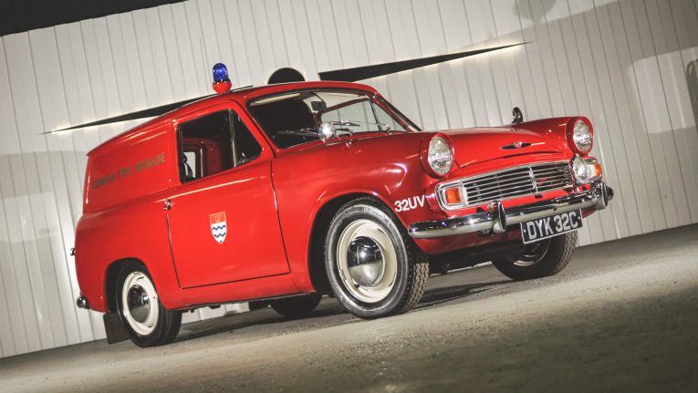Commer, Cob, Commer Cob, BACV, fire brigade, fire service, classic car, auction car, car and classic auctions, car and classic, carandclassic.co.uk, motoring, automotive, retro car, fireman, London Fire Brigade, DYK32C
