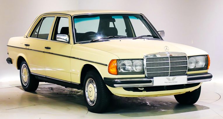 W123, W123 230E, Mercedes-Benz, Mercedes-Benz W123, German classic, oldtimer, classic car, retro car, motoring, automotive, car and classic, carandclassic.co.uk, motoring, automotive,
