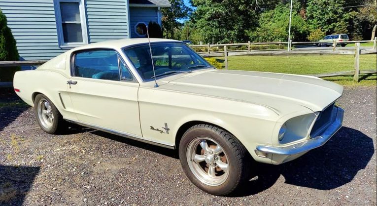 Ford, Mustang, Ford Mustang, Mustang fastback, fastback, Bullitt Mustang, V8, muscle car, retro car, hot rod, american car, american classic, Mustang project, barn find, project car, restoration project, car and classic, carandclassic.co.uk
