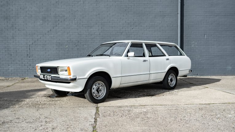 Cortina, Ford, Ford Cortina, car and classic, car and classic auctions, carandclassic.co.uk, motoring, automotive, estate car, 70s car, auction, motoring, automotive, classic, retro