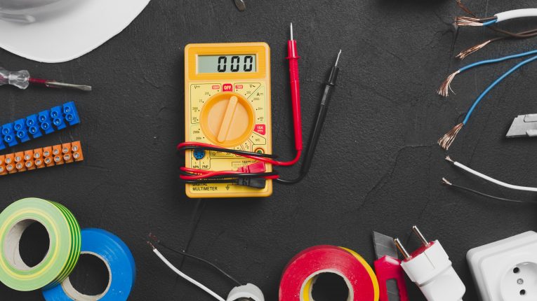 multimeter, car electrics, automotive electrics, electrical, garage, tools, car and classic, carandclassic.co.uk, retro car, car mechanic, car restoration, motoring, automotive, tools