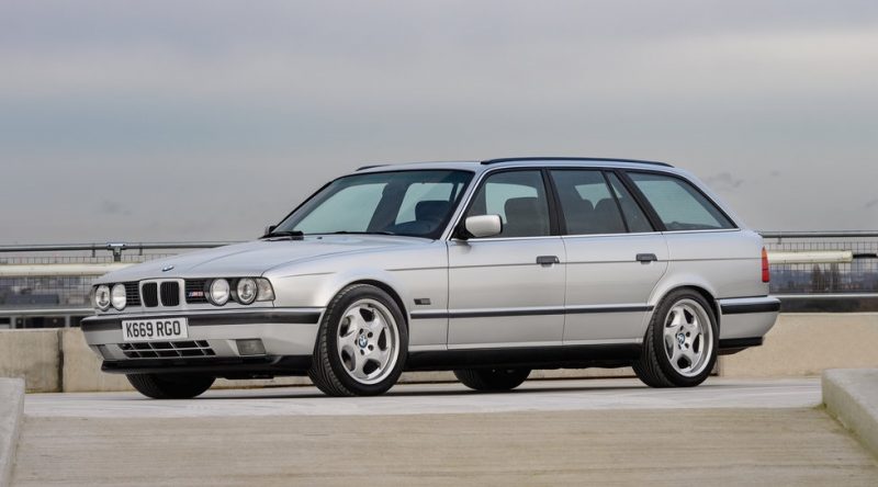 M5 Touring, BMW M5, E34 M5, BMW E34, BMW E34 M5, Chris Harris, M5, E34, motoring, automotive, classic car, retro car, car and classic, carandclassic.co.uk, 5 Series, M Sport, M Car, performance car, retro car, retro