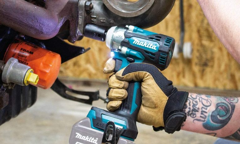 How to choose an impact wrench? - REDATS - How to choose tyre service and  car repair tools