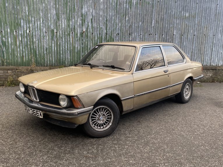 E21, E21 BMW, BMW 3 Series, 3 Series, classic BMW, oldtimer, classic car, retro car, motoring, automotive, barn find, project car, restoration project, car and classic, carandclassic.co.uk
