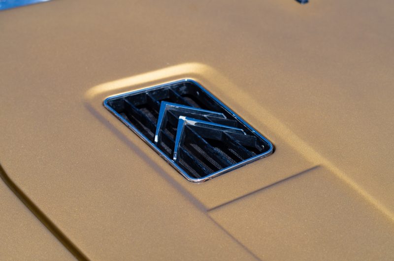 Citroën SM, Citroen, SM, DS, Citroen DS, French classic car, french car, motoring, automotive, car and classic, carandclassic.co.uk, retro, classic, futurism, future car