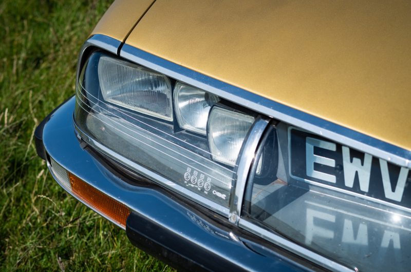 Citroën SM, Citroen, SM, DS, Citroen DS, French classic car, french car, motoring, automotive, car and classic, carandclassic.co.uk, retro, classic, futurism, future car