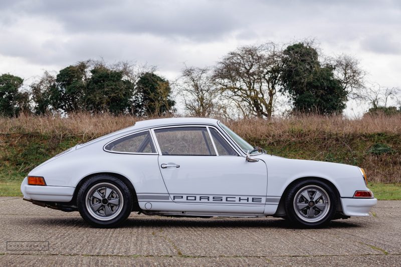 Custom, custom 911, Porsche 911, Porsche, german car, classic car, sports car, car and classic, carandclassic.co.uk, motoring, automotive, air-cooled, Porsche 911 restomod, Singer Porsche