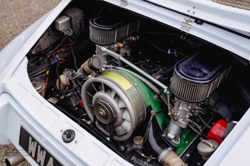 Custom, custom 911, Porsche 911, Porsche, german car, classic car, sports car, car and classic, carandclassic.co.uk, motoring, automotive, air-cooled, Porsche 911 restomod, Singer Porsche