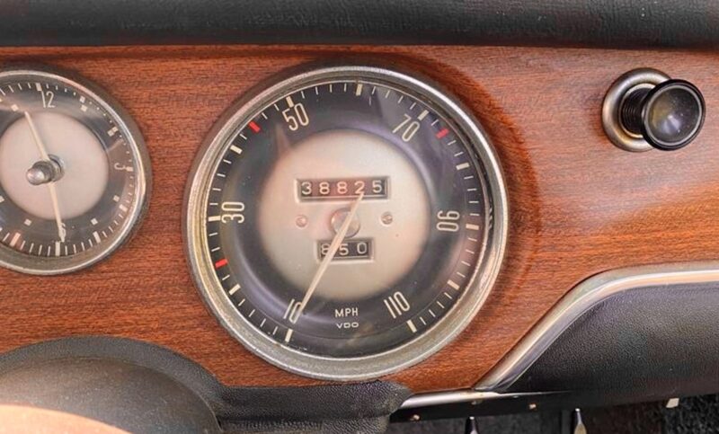 BMW 1800, BMW neue klasse, BMW new class, BMW, classic bmw, 1800, motoring, automotive, barn find, garage find, restoration project, restoration, classic, retro, motoring, automotive, car and classic, carandclassic.co.uk