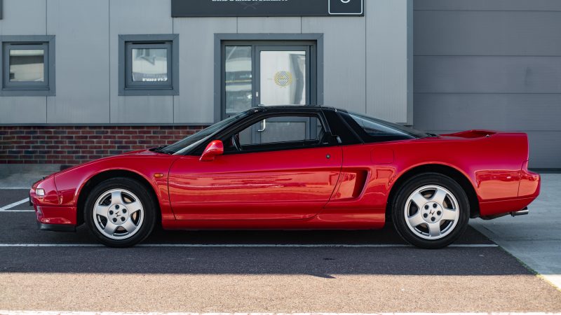 Classified of the week, Ayrton Senna, Honda NSX, Honda, NSX, mid-engine, supercar, Honda Vtec, Vtec, motoring, automotive, car and classic, carandclassic.co.uk, motoring, automotive, classic car, retro car, modern classic, performance car, JDM, JDM car
