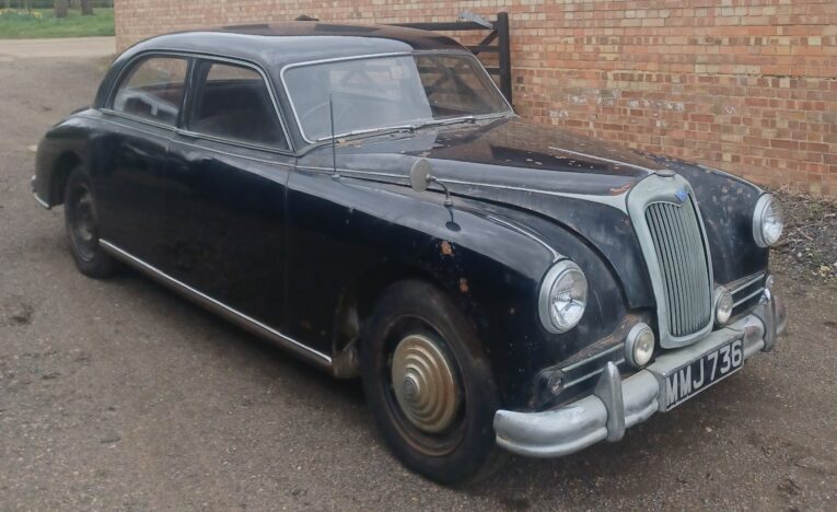 Pathfinder, Riley, Riley Pathfinder, classic car, retro car, vintage car, 1954 Riley Pathfinder, project car, barn find, restoration project, motoring, automotive, car and classic, carandclassic.co.uk