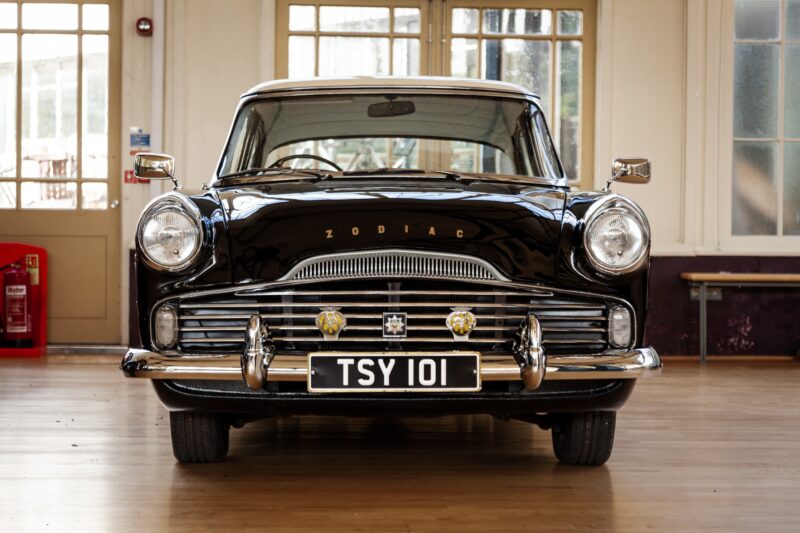 family, family car, motoring, automotive, ford zodiac, car and classic, carandclassic.co.uk, classic car, retro car, ford, zodiac, project car