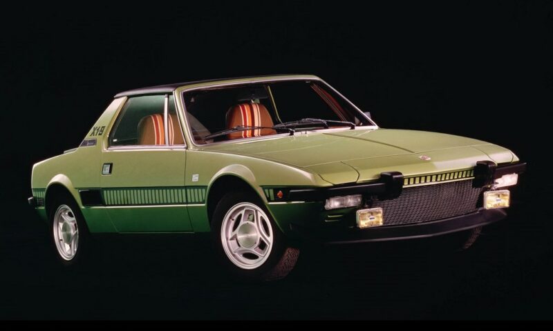 Fiat, X1/9, Fiat X1/9, Bertone, Italian car, mid-engined, motoring, automotive, classic car, retro car, car and classic, carandclassic.co.uk
