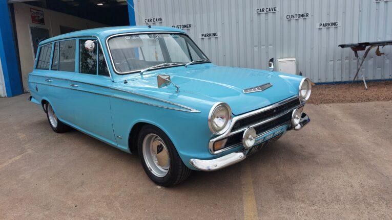 classic car, motoring, automotive, car and classic, carandclassic.co.uk, Ford, Cortina, Mk I, wagon, Ford Cortina, Ford Cortina Mk I, estate car, Zetec, '60s car