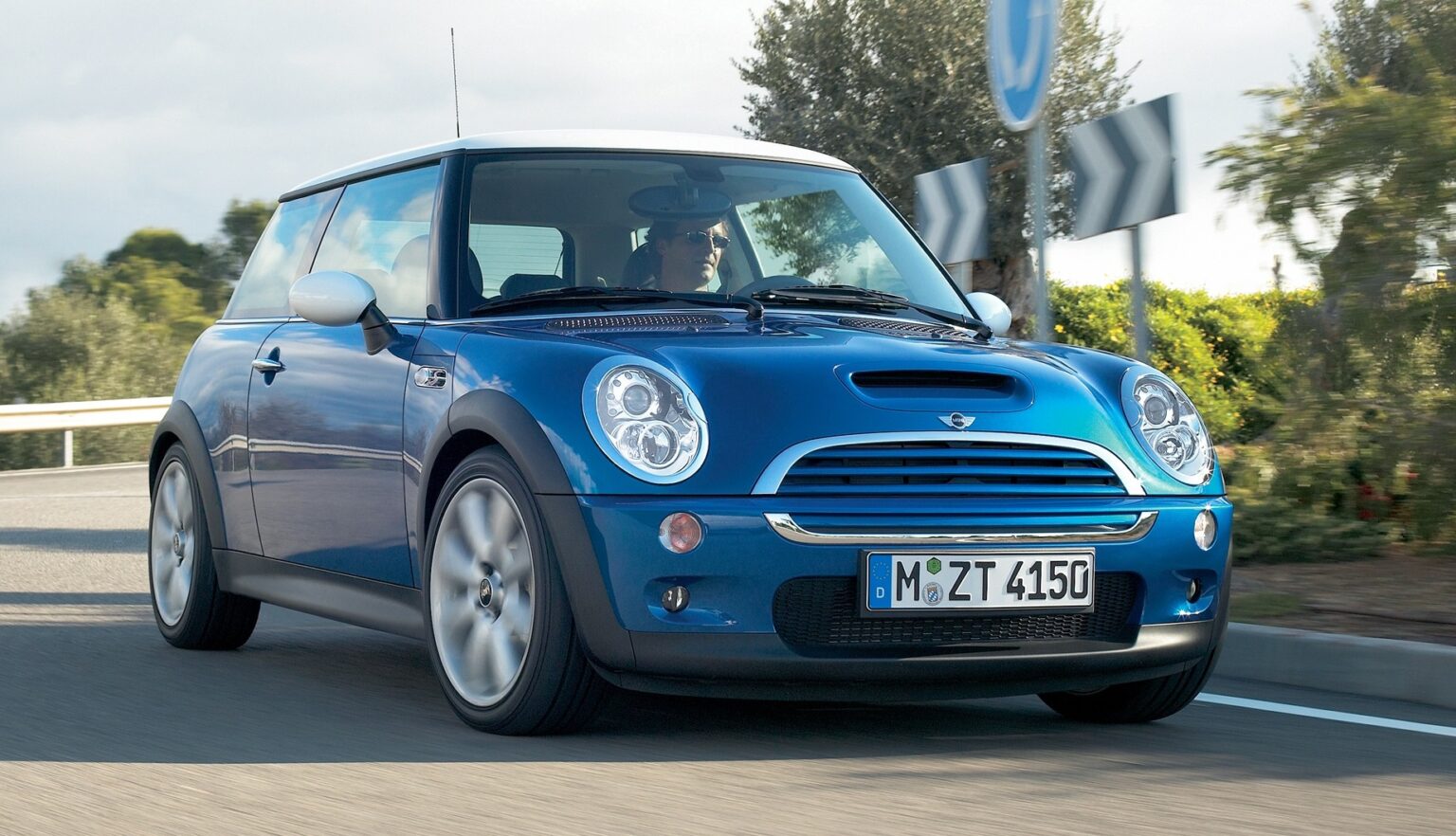 MINI Cooper S (R53) – The Time is Now | Car & Classic Magazine