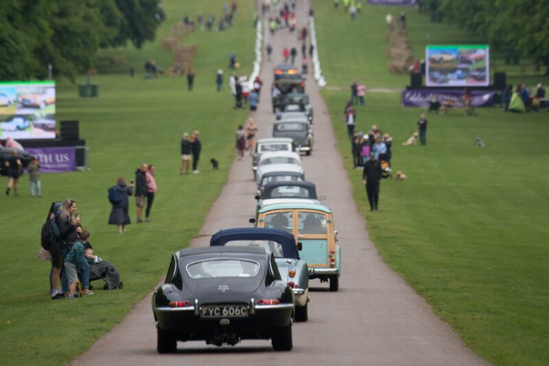 automotive, Car and Classic, carandclassic.co.uk, classic car, Jubilee, jubilee celebrations, motoring, queen, Queen’s Jubilee, retro car, windsor, windsor castle, classic car show