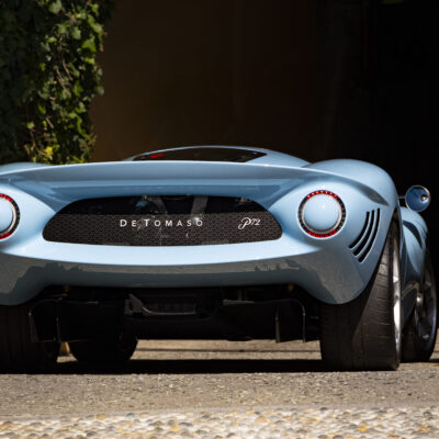Villa d’Este, Concorso d’Eleganza Villa d’Este, Italy, concours, concours cars, car show, motoring, automotive, BMW, Cadillac, Aston martin. Aston martin BUlldog, concept car, bugatti, ferrari, de tomaso, citroen, nash, mercedes-benz, car and classic, carandclassic.co.uk, retro, classic, retro car, classic car