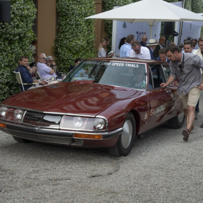 Villa d’Este, Concorso d’Eleganza Villa d’Este, Italy, concours, concours cars, car show, motoring, automotive, BMW, Cadillac, Aston martin. Aston martin BUlldog, concept car, bugatti, ferrari, de tomaso, citroen, nash, mercedes-benz, car and classic, carandclassic.co.uk, retro, classic, retro car, classic car