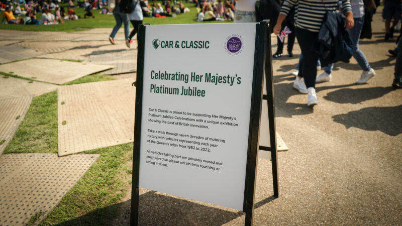 automotive, Car and Classic, carandclassic.co.uk, classic car, Jubilee, jubilee celebrations, motoring, queen, Queen’s Jubilee, retro car, windsor, windsor castle, classic car show
