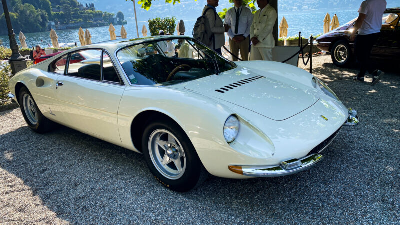 Villa d’Este, Concorso d’Eleganza Villa d’Este, Italy, concours, concours cars, car show, motoring, automotive, BMW, Cadillac, Aston martin. Aston martin BUlldog, concept car, bugatti, ferrari, de tomaso, citroen, nash, mercedes-benz, car and classic, carandclassic.co.uk, retro, classic, retro car, classic car