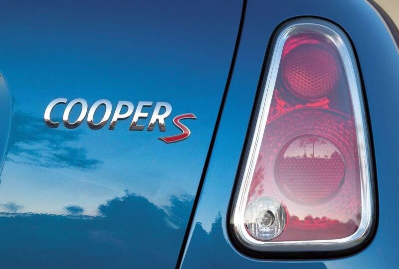 R53, MINI, MINI Cooper S, Cooper S, R53 Cooper S, hot hatch supercharged, BMW MINI, motoring, automotive, hot hatch, track car, MINI buying guide, car and classic, carandclassic.co.uk, modern classic, future classic