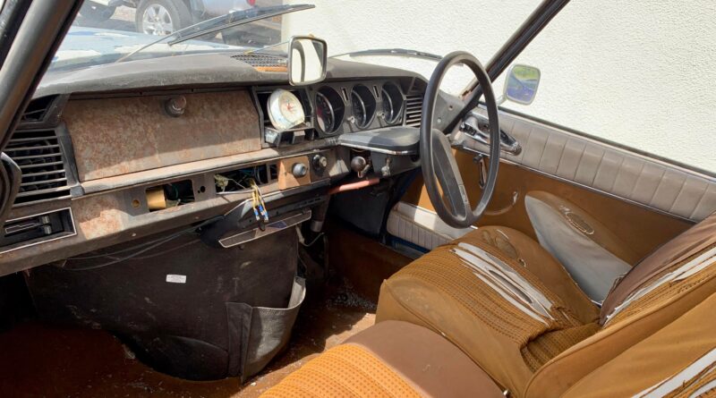 Citroën DS, DS, Citroën, French classic, project car, project Citroën DS, barn find, restoration project, classic car, retro car, rolling restoration, car and classic, carandclassic.co.uk