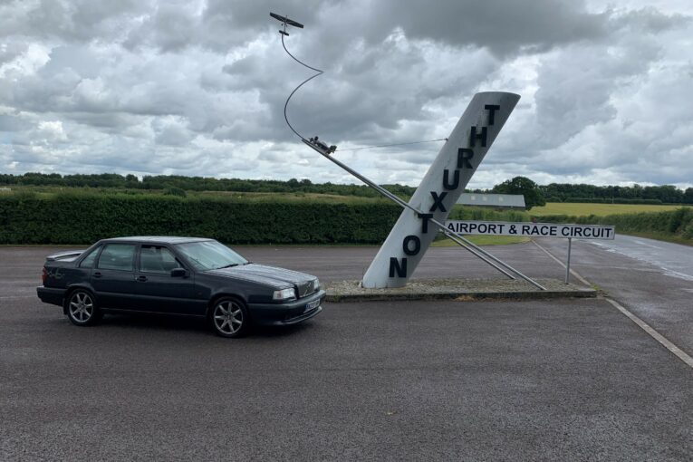 classic car, motoring, automotive, car and classic, carandclassic.co.uk, Volvo, turbo, 850, Volvo 850R, Q-Car, sleeper, retro
