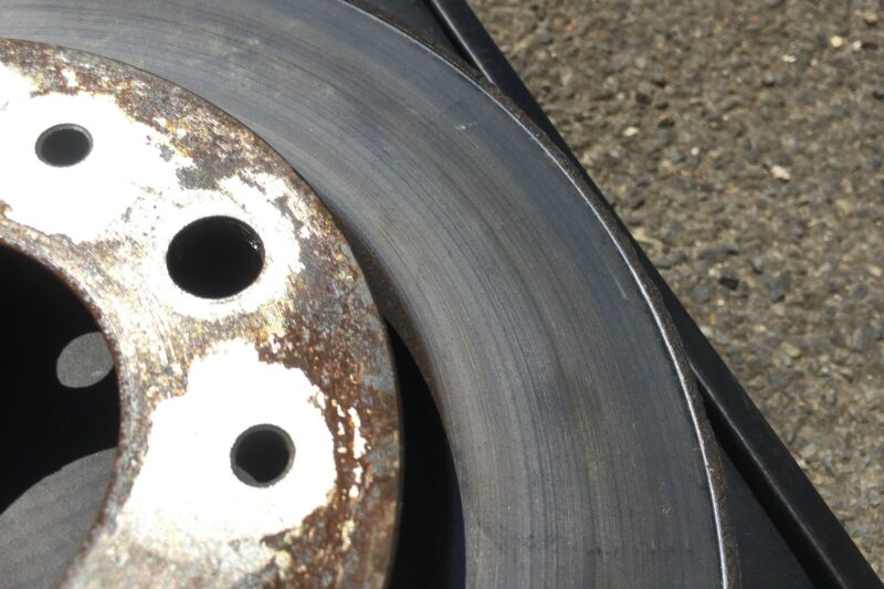 automotive, car repair, carandclassic, carandclassic.co.uk, classic car, DIY, home car repair, home service, motoring, retro car, service, servicing, vehicle maintenance, brakes, brake discs, braking system