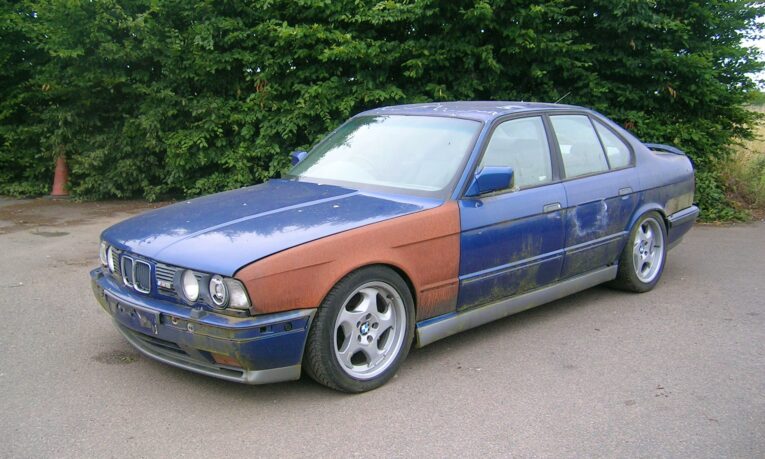 M5, BMW, BMW M5, BMW E34 M5, E34, project car, restoration project, motoring, automotive, car and classic, carandclassic.co.uk, retro, classic, retro, 90s car, M