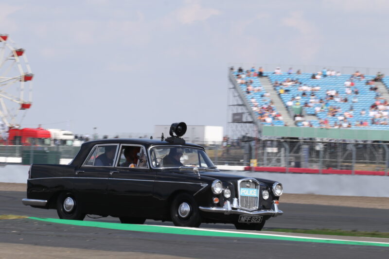 Silverstone Classic, Silverstone, Classic, motoring, automotive, car and classic, carandclassic.com, classic motorsport, austin, mini, austin healey, healey, jaguar, mercedes, cooper, bmw, ford, rs turbo, diana rs turbo, ferrari, porsche, classic motorsport event, silverstone classic 2022, classic, retro, high performance,