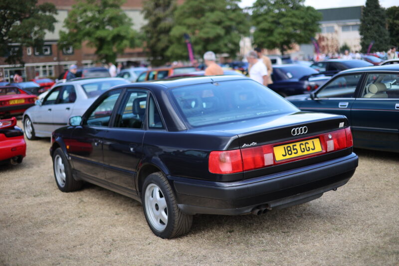 RADwood, radwood car show, car show, 90s, classic car, retro car, modified car, radwood show report, radwood UK, ford, rover, volvo, bmw, citroen, audi, lotus, lincoln, izuzu, ferrari, honda, delorean, volkswagen, peugeot, classic, retro, car and classic, carandclassic.com