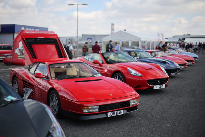 Silverstone Classic, Silverstone, Classic, motoring, automotive, car and classic, carandclassic.com, classic motorsport, austin, mini, austin healey, healey, jaguar, mercedes, cooper, bmw, ford, rs turbo, diana rs turbo, ferrari, porsche, classic motorsport event, silverstone classic 2022, classic, retro, high performance,