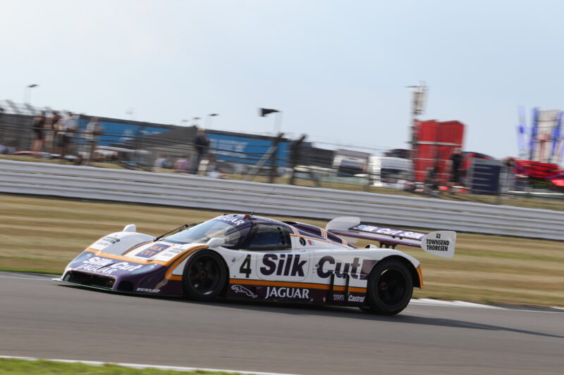 Silverstone Classic, Silverstone, Classic, motoring, automotive, car and classic, carandclassic.com, classic motorsport, austin, mini, austin healey, healey, jaguar, mercedes, cooper, bmw, ford, rs turbo, diana rs turbo, ferrari, porsche, classic motorsport event, silverstone classic 2022, classic, retro, high performance,